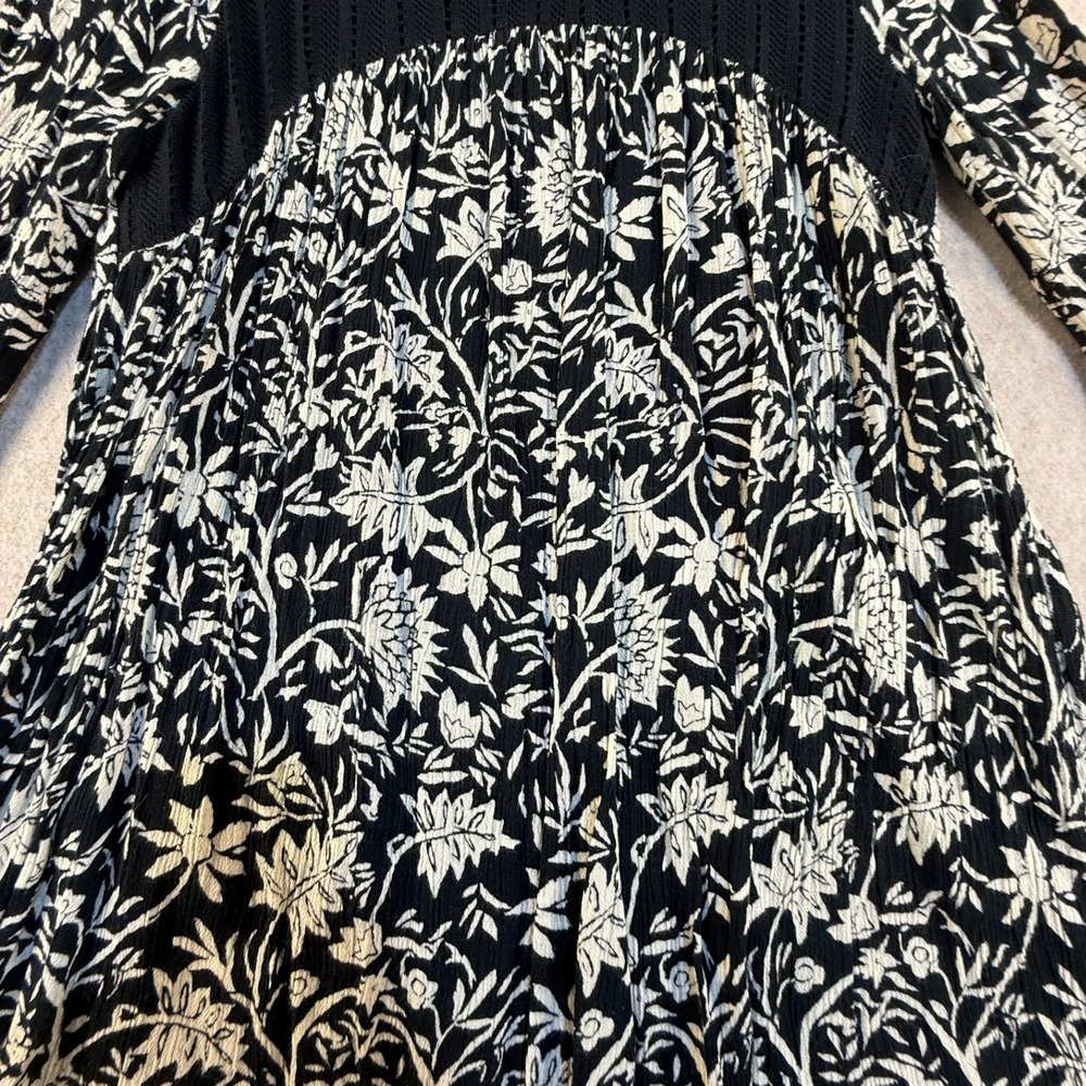 Volcom Womens Black White Floral Crochet Yoke Long Sleeve Mini Dress Small - Picture 3 of 9